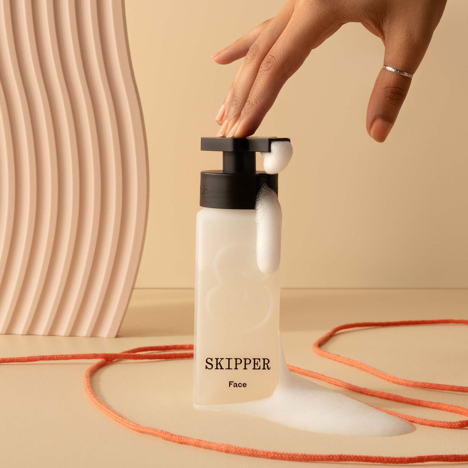 Face wash bottle HDPE 150 ml