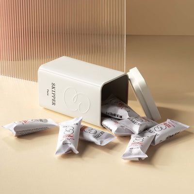 Face wash tabs with storage tin